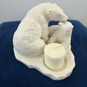 PartyLite Cream Polar Bear Tealight Holder